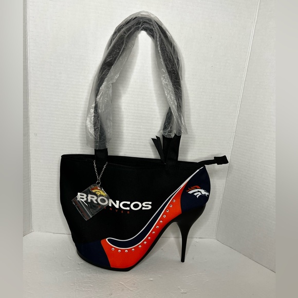 -NWT- limited edition Bronco stiletto heel purse. -The Bradford Exchange- T4 - Picture 1 of 8